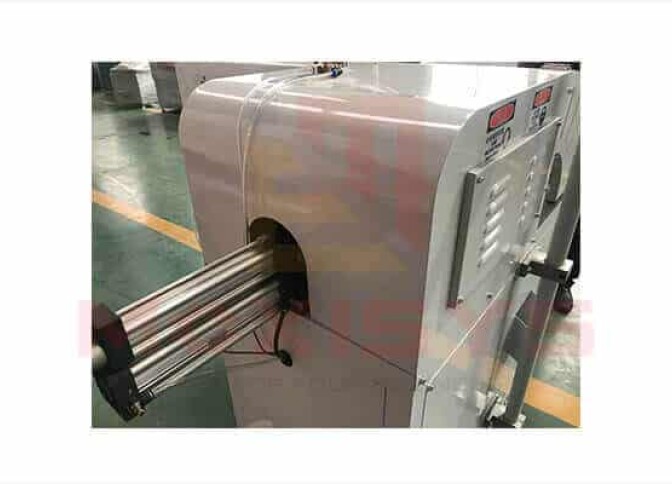 Automatic Corner Connector Cutting Saw 450 Details 2