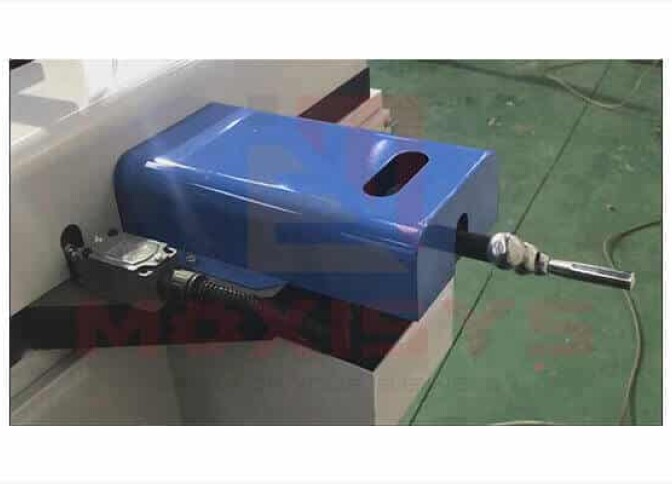 Single Head Corner Crimping Machine 120 Details 2