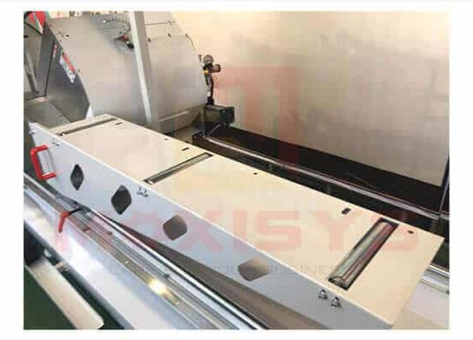 Digital Display Double Head Precision Saw Details 3