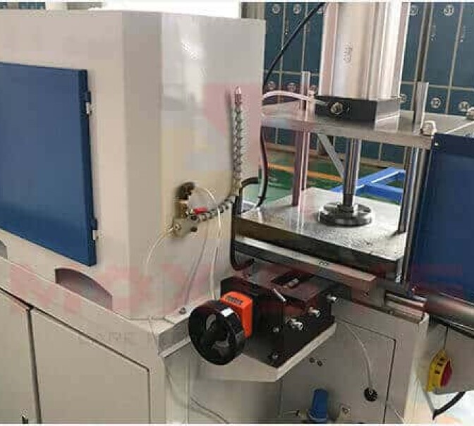 Automatic End Milling Machine 160Z Details 1