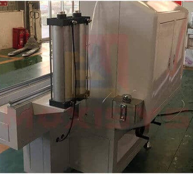 Automatic End Milling Machine Table Move Details 1